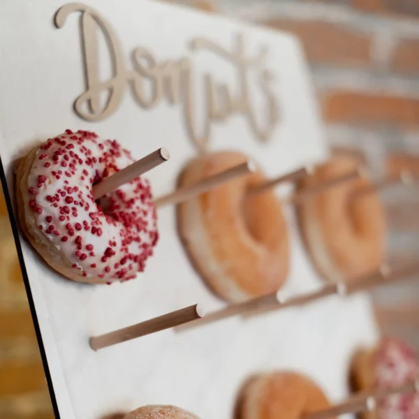 Donutwall Donuts close